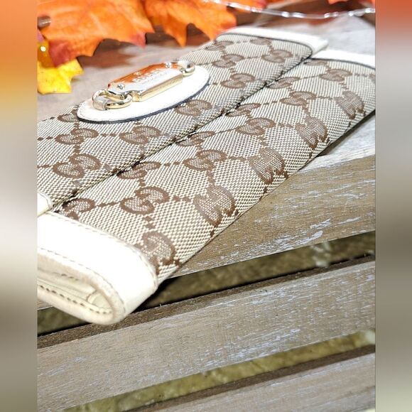 Authentic Gucci GG Wallet - Picture 17 of 17